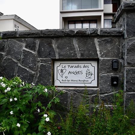 Bel Appartement Proche De La Plage Trou Aux Biches Bagian luar foto