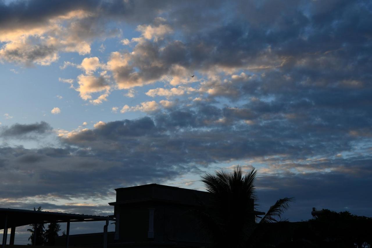 Bel Appartement Proche De La Plage Trou Aux Biches Bagian luar foto